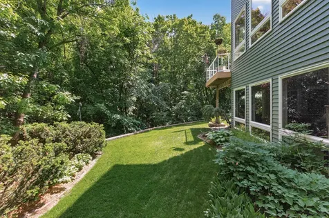 381 Del Rio Drive Chanhassen MN 55317