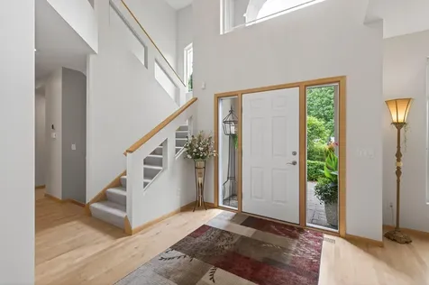 381 Del Rio Drive Chanhassen MN 55317
