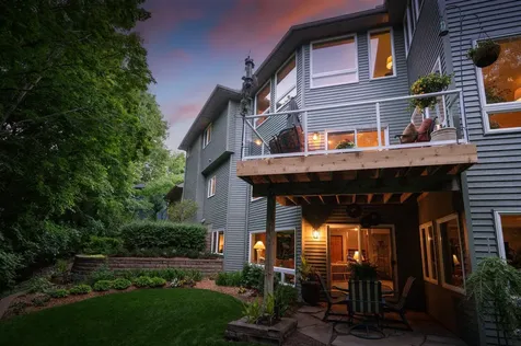 381 Del Rio Drive Chanhassen MN 55317
