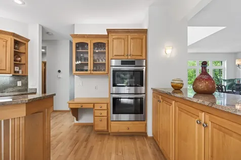 381 Del Rio Drive Chanhassen MN 55317