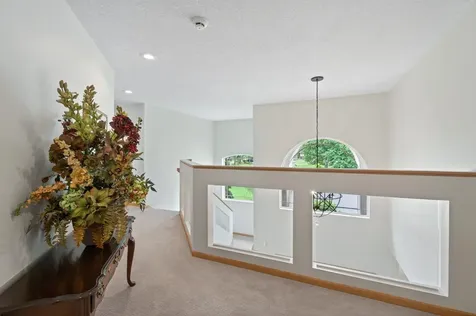 381 Del Rio Drive Chanhassen MN 55317
