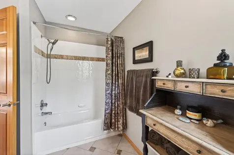381 Del Rio Drive Chanhassen MN 55317