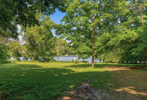 381 Del Rio Drive Chanhassen MN 55317