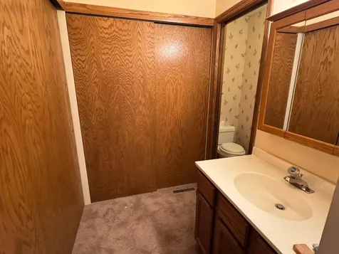 5304 Highpointe Terrace Bloomington MN 55437