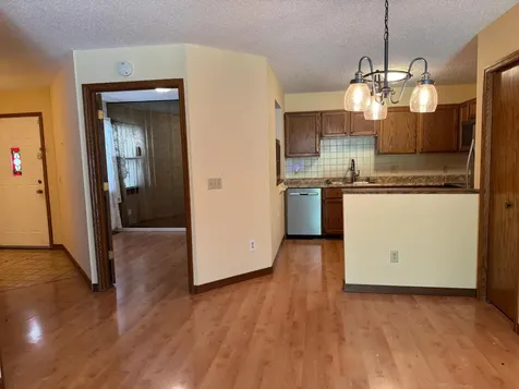 5304 Highpointe Terrace Bloomington MN 55437