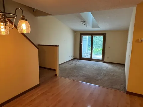 5304 Highpointe Terrace Bloomington MN 55437