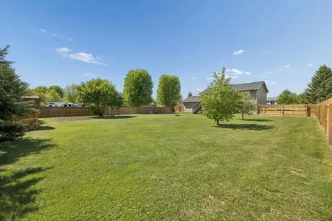 14931 Mary Beth Lane Little Falls MN 56345