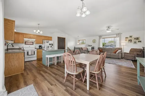 14931 Mary Beth Lane Little Falls MN 56345