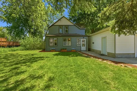 1035 E Main Street Mankato MN 56001