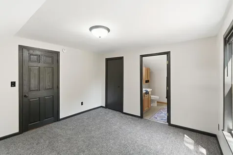 1035 E Main Street Mankato MN 56001