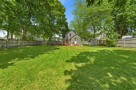 1035 E Main Street Mankato MN 56001