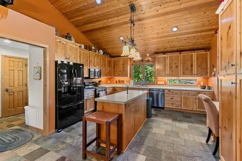 7135 Camp 3 Road NE Columbus MN 55025