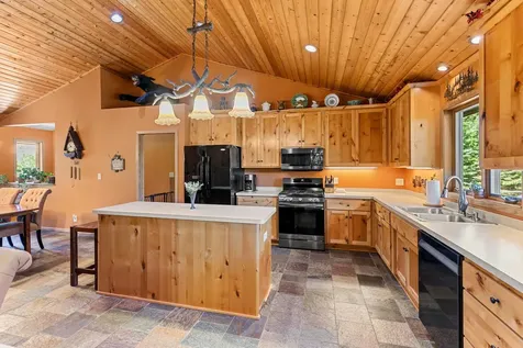 7135 Camp 3 Road NE Columbus MN 55025