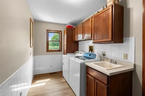 2733 Neal Avenue N Stillwater MN 55082