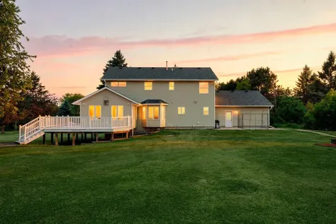 2733 Neal Avenue N Stillwater MN 55082