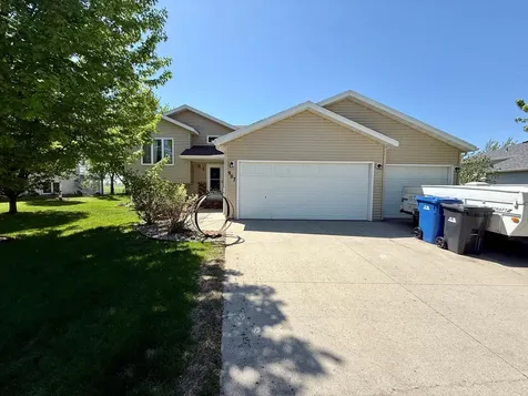 907 11th Avenue SE Barnesville MN 56514