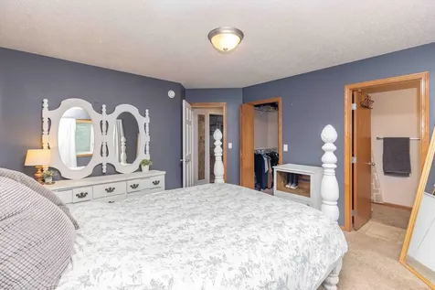907 11th Avenue SE Barnesville MN 56514