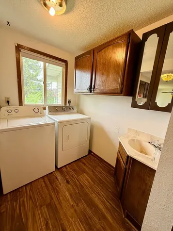 207 N Main Street Saint Leo MN 56264