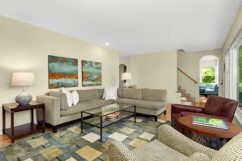2480 Beverly Road Saint Paul MN 55104