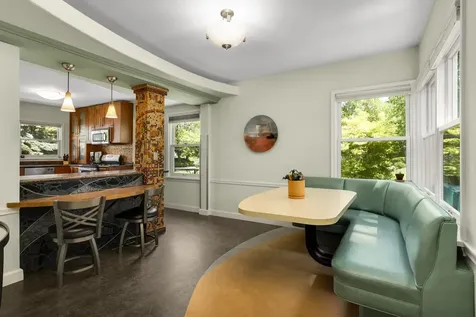 2480 Beverly Road Saint Paul MN 55104
