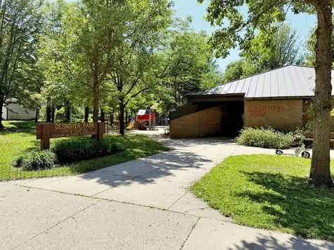 2480 Beverly Road Saint Paul MN 55104