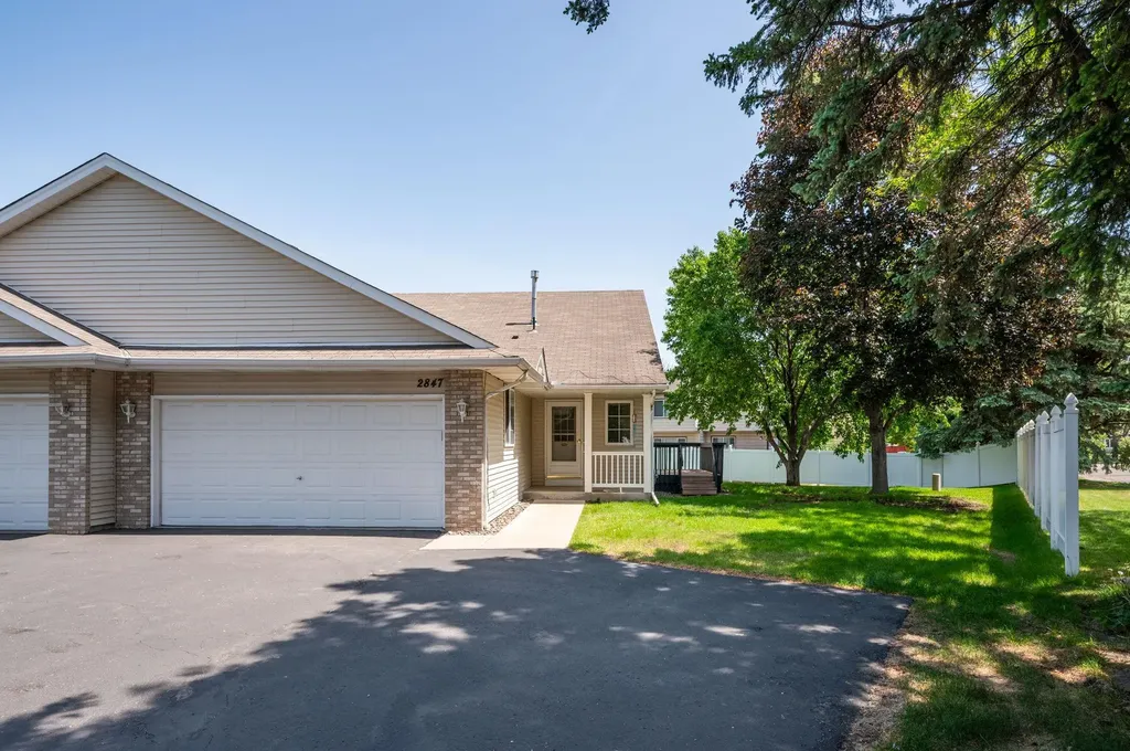 2847 117th Avenue NW Coon Rapids MN 55433