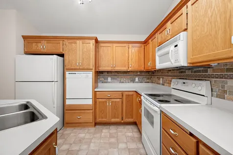 2847 117th Avenue NW Coon Rapids MN 55433