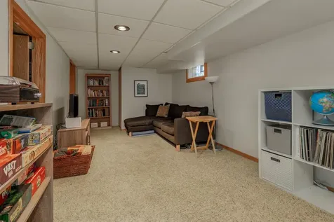 222 Fisk Street Saint Paul MN 55104