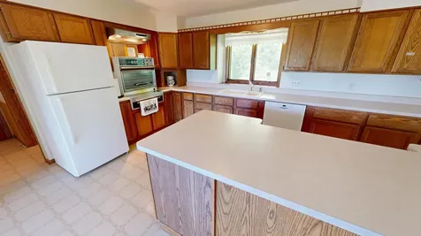 3172 15th Avenue NW Willmar MN 56201