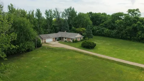 3172 15th Avenue NW Willmar MN 56201