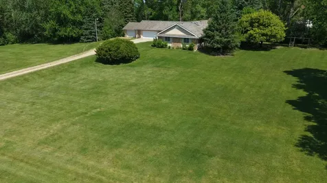 3172 15th Avenue NW Willmar MN 56201