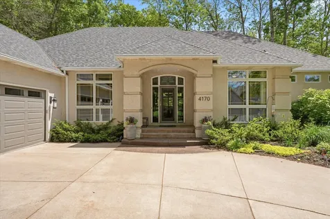 4170 Dallas Lane N Plymouth MN 55446