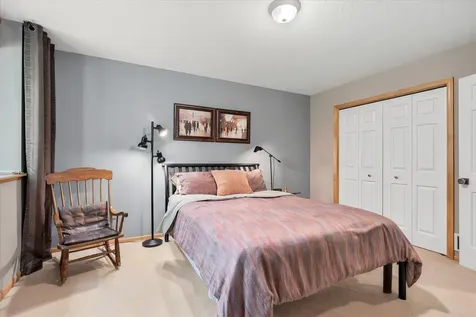 4170 Dallas Lane N Plymouth MN 55446