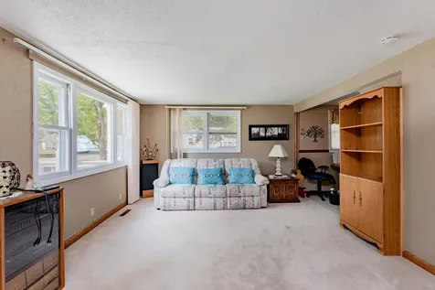 1602 14 1/2 Street S Fargo ND 58103