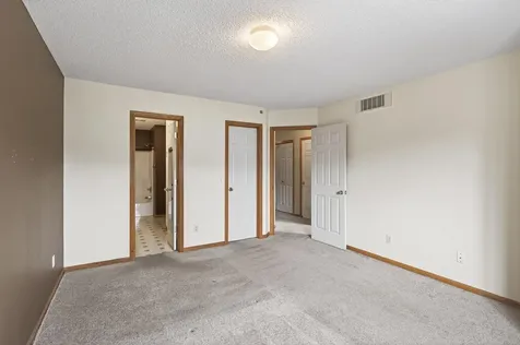 8639 Quarry Ridge Lane Woodbury MN 55125