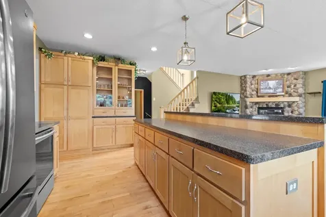 618 Tupelo Way Chaska MN 55318