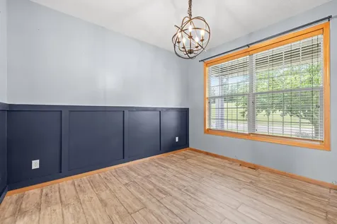 618 Tupelo Way Chaska MN 55318