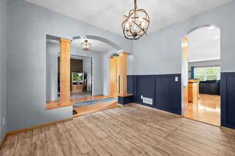 618 Tupelo Way Chaska MN 55318
