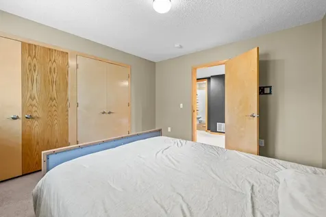 618 Tupelo Way Chaska MN 55318