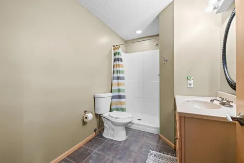 618 Tupelo Way Chaska MN 55318