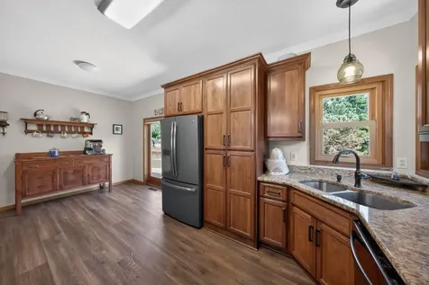 801 Grandview Court SE Stewartville MN 55976