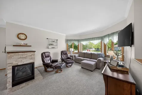 801 Grandview Court SE Stewartville MN 55976