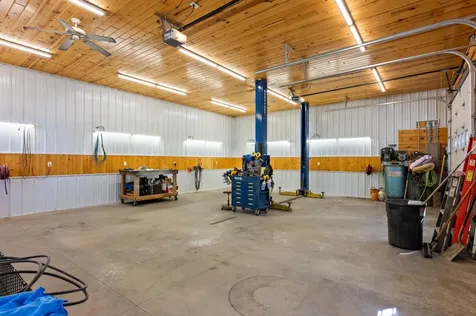 15945 County Road 16 NW Evansville MN 56326