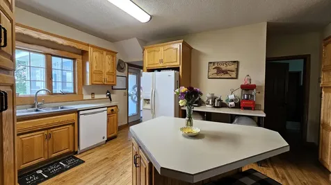 25318 County Highway 13 Audubon MN 56511