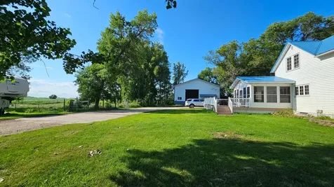 25318 County Highway 13 Audubon MN 56511