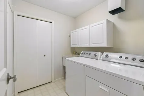 2228 Sherwood Court Minnetonka MN 55305