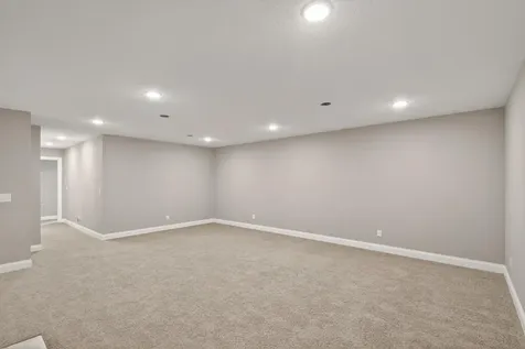 22345 128th Avenue N Rogers MN 55374