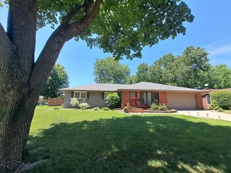 314 Meredith Road Albert Lea MN 56007