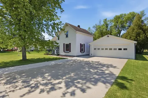 113 Parke Avenue S Glyndon MN 56547