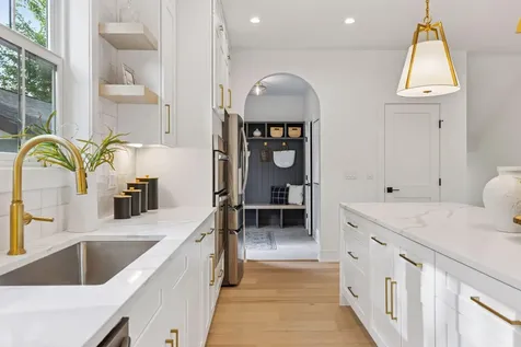 5705 Dupont Avenue S Minneapolis MN 55419